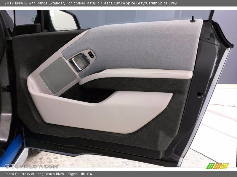 Ionic Silver Metallic / Mega Carum Spice Grey/Carum Spice Grey 2017 BMW i3 with Range Extender