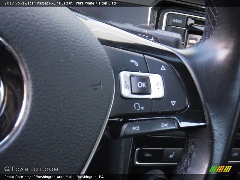 Pure White / Titan Black 2017 Volkswagen Passat R-Line Sedan