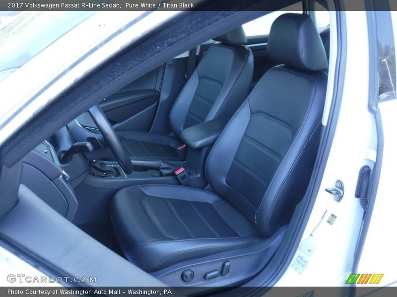 Pure White / Titan Black 2017 Volkswagen Passat R-Line Sedan