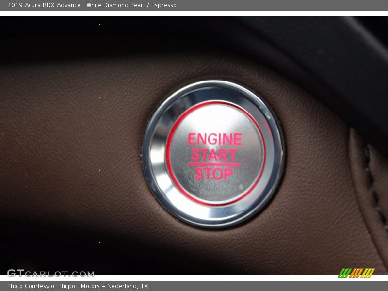 White Diamond Pearl / Espresso 2019 Acura RDX Advance