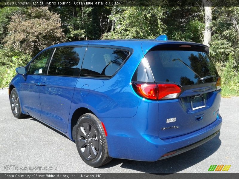 Ocean Blue Metallic / Black 2020 Chrysler Pacifica Hybrid Touring