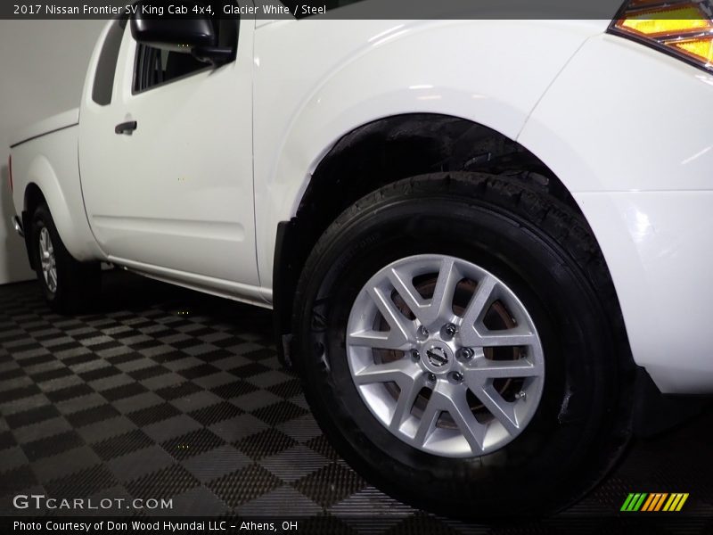 Glacier White / Steel 2017 Nissan Frontier SV King Cab 4x4