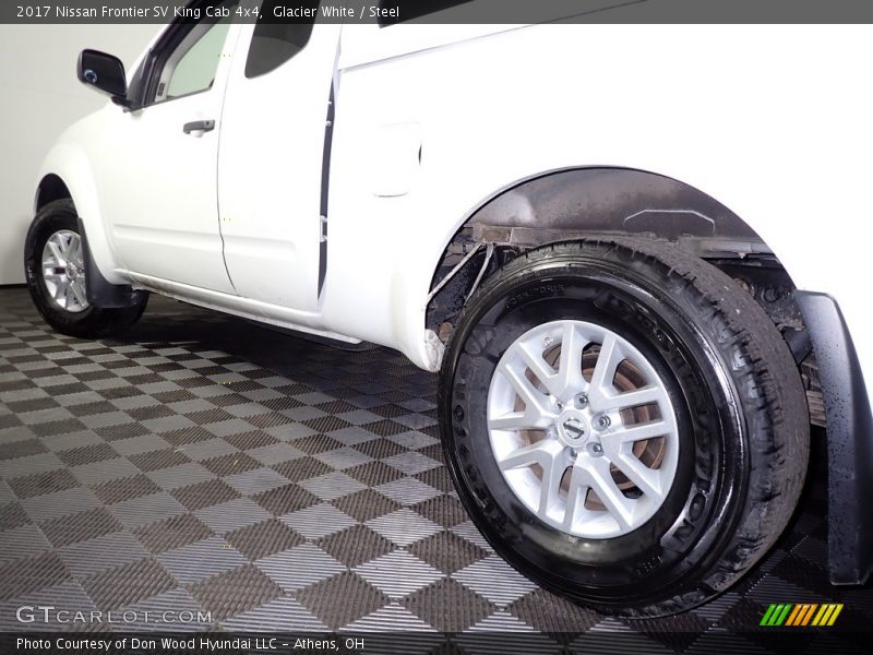 Glacier White / Steel 2017 Nissan Frontier SV King Cab 4x4