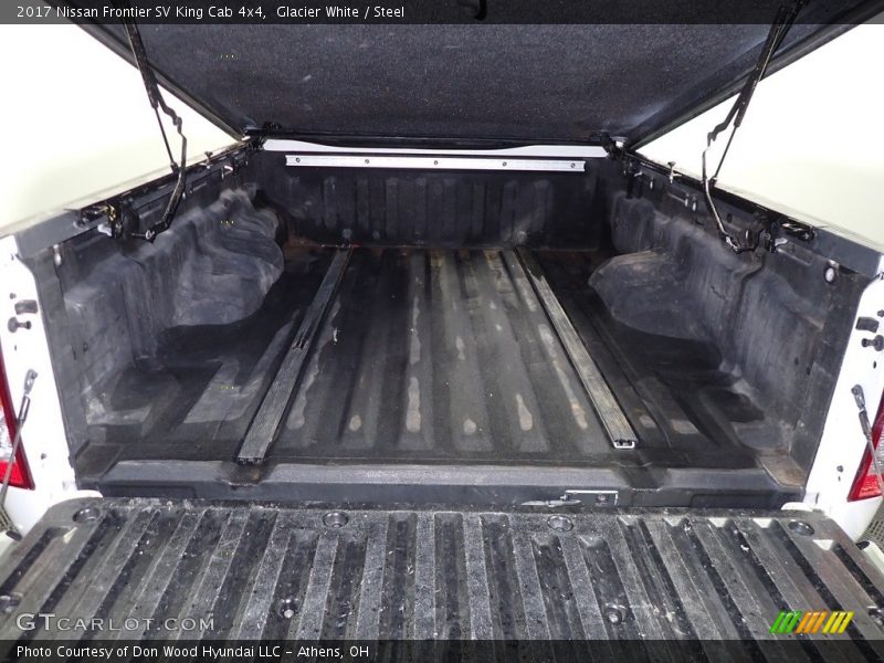 Glacier White / Steel 2017 Nissan Frontier SV King Cab 4x4
