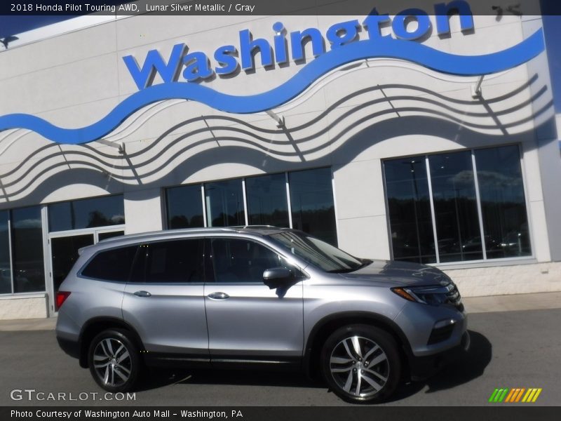 Lunar Silver Metallic / Gray 2018 Honda Pilot Touring AWD