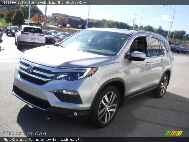 Lunar Silver Metallic / Gray 2018 Honda Pilot Touring AWD