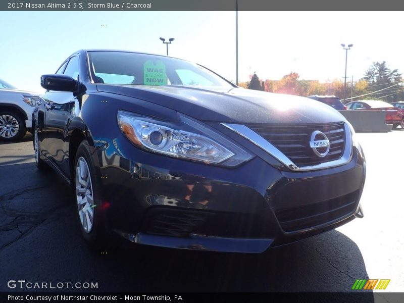 Storm Blue / Charcoal 2017 Nissan Altima 2.5 S