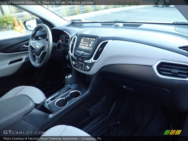 Silver Ice Metallic / Medium Ash Gray 2018 Chevrolet Equinox LS