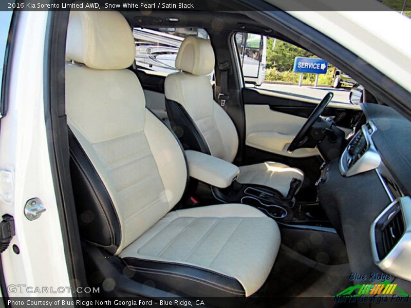 Snow White Pearl / Satin Black 2016 Kia Sorento Limited AWD