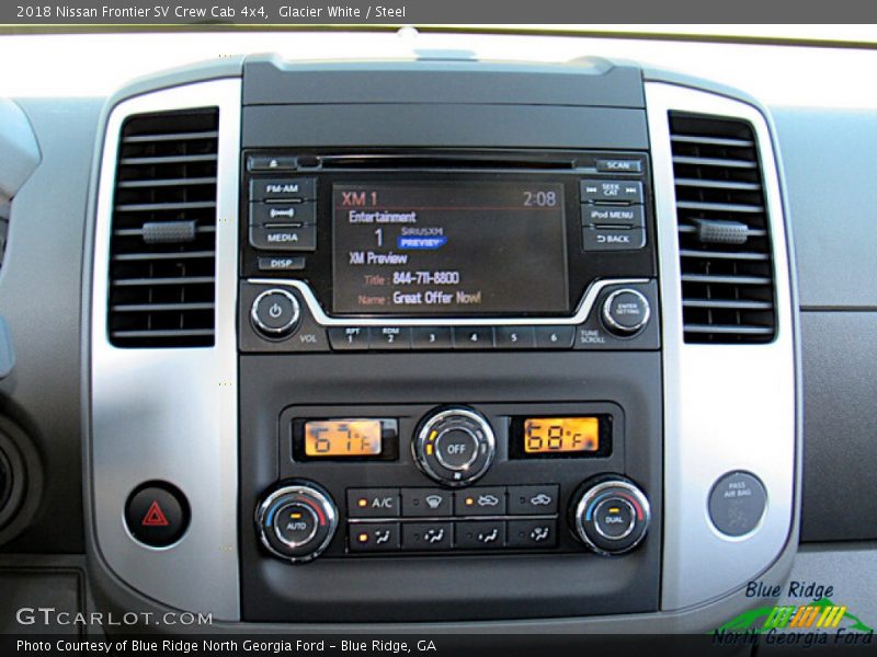 Glacier White / Steel 2018 Nissan Frontier SV Crew Cab 4x4