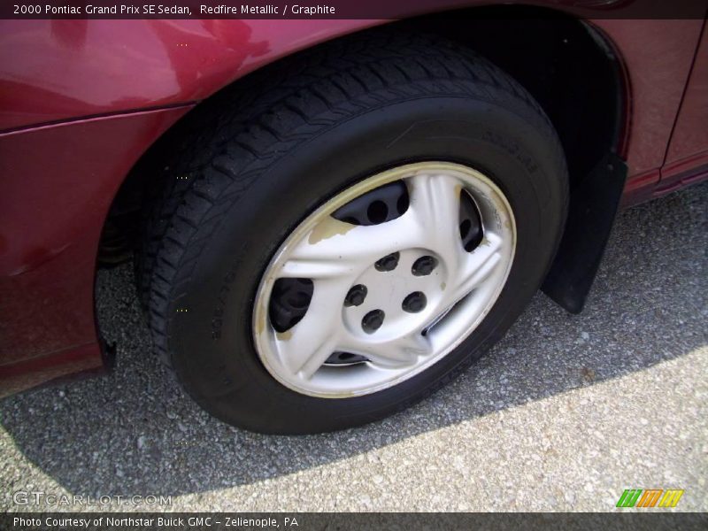 Redfire Metallic / Graphite 2000 Pontiac Grand Prix SE Sedan