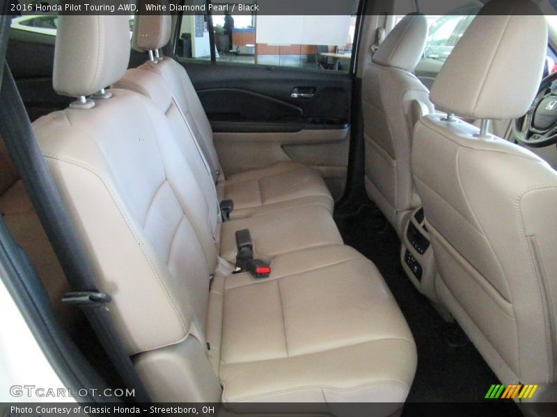 White Diamond Pearl / Black 2016 Honda Pilot Touring AWD
