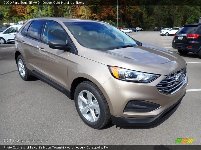 Front 3/4 View of 2020 Edge SE AWD