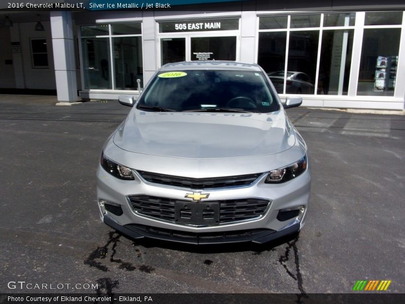 Silver Ice Metallic / Jet Black 2016 Chevrolet Malibu LT