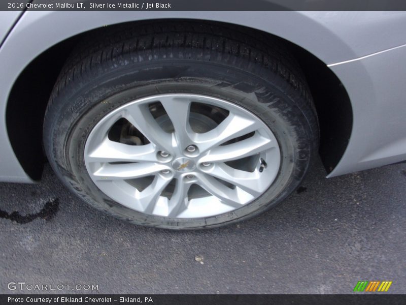 Silver Ice Metallic / Jet Black 2016 Chevrolet Malibu LT