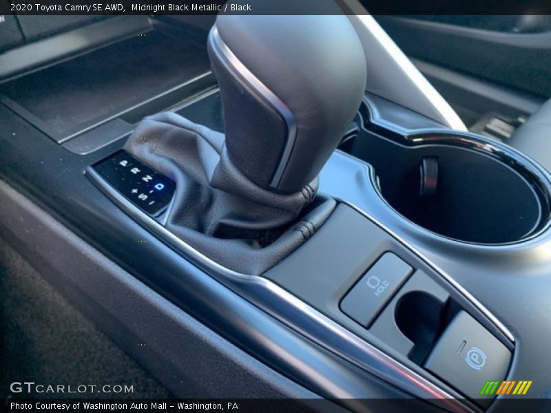 Midnight Black Metallic / Black 2020 Toyota Camry SE AWD