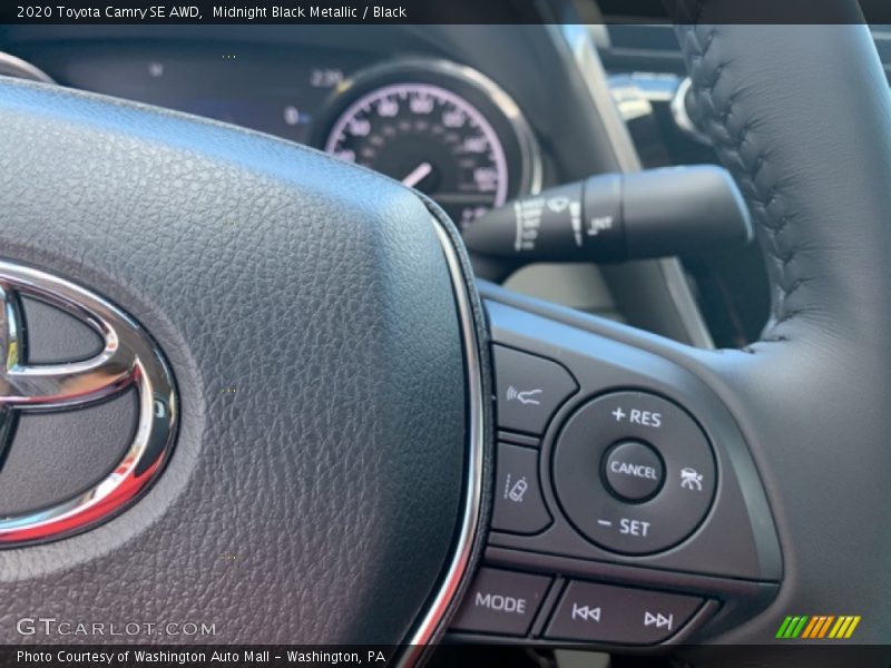 Midnight Black Metallic / Black 2020 Toyota Camry SE AWD