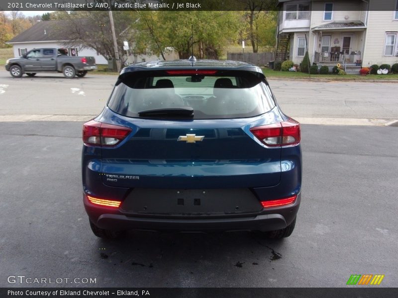 Pacific Blue Metallic / Jet Black 2021 Chevrolet TrailBlazer LS AWD