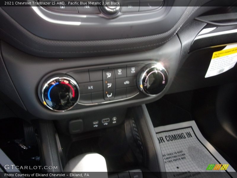 Pacific Blue Metallic / Jet Black 2021 Chevrolet TrailBlazer LS AWD