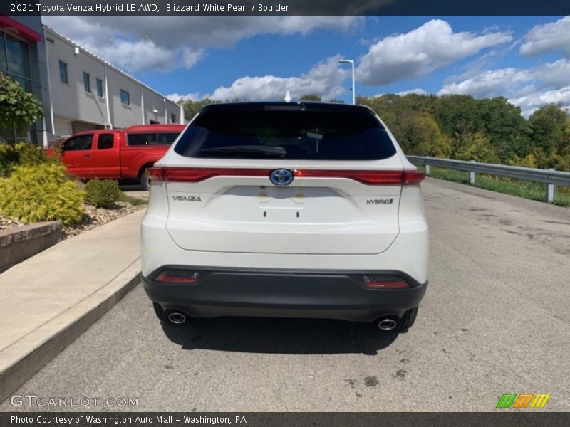 Blizzard White Pearl / Boulder 2021 Toyota Venza Hybrid LE AWD