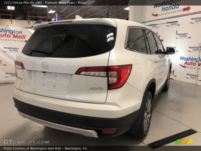 Platinum White Pearl / Black 2021 Honda Pilot EX AWD