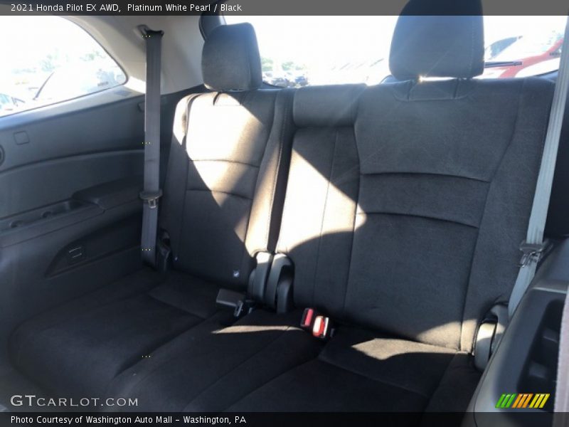 Platinum White Pearl / Black 2021 Honda Pilot EX AWD