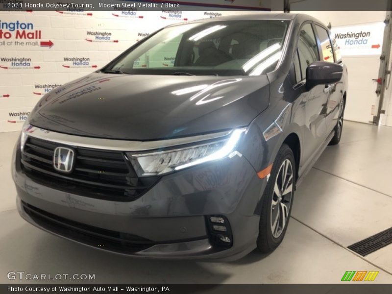 Modern Steel Metallic / Black 2021 Honda Odyssey Touring