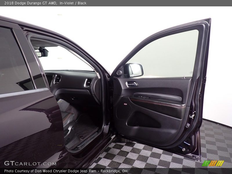 In–Violet / Black 2018 Dodge Durango GT AWD