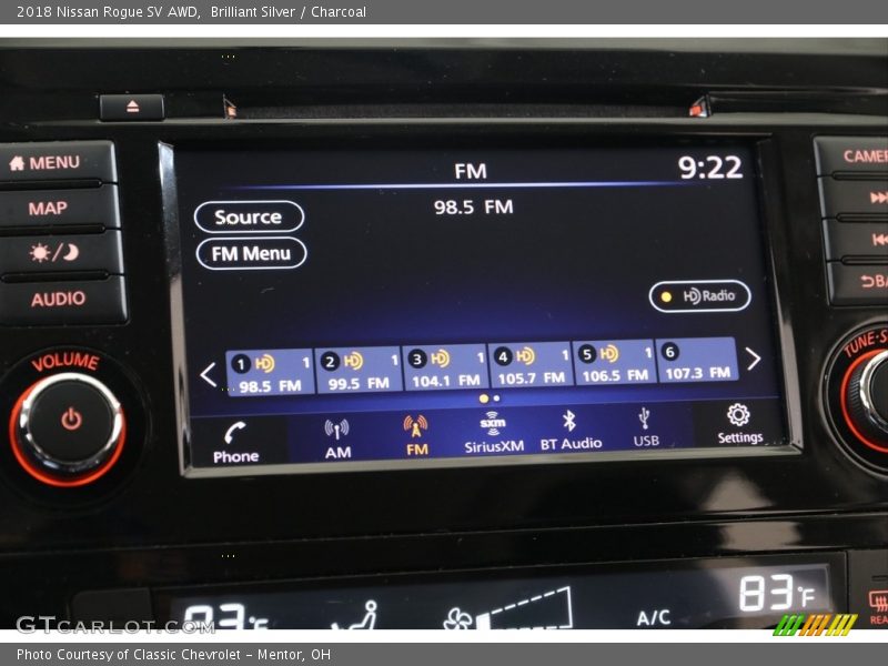 Brilliant Silver / Charcoal 2018 Nissan Rogue SV AWD