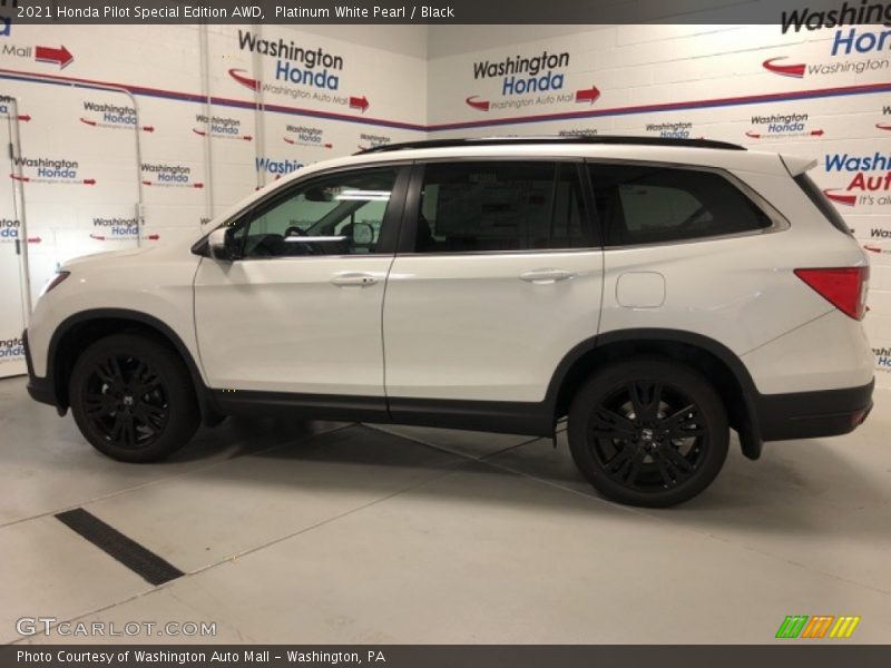 Platinum White Pearl / Black 2021 Honda Pilot Special Edition AWD
