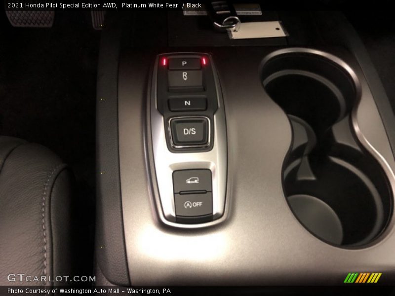 Platinum White Pearl / Black 2021 Honda Pilot Special Edition AWD