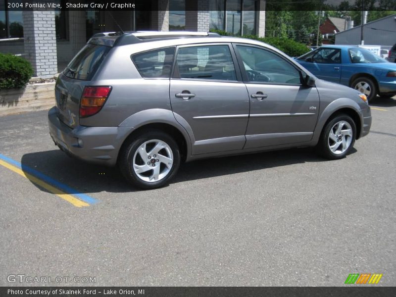 Shadow Gray / Graphite 2004 Pontiac Vibe
