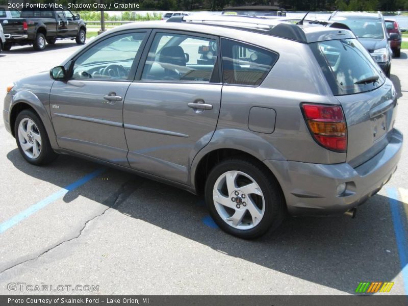 Shadow Gray / Graphite 2004 Pontiac Vibe