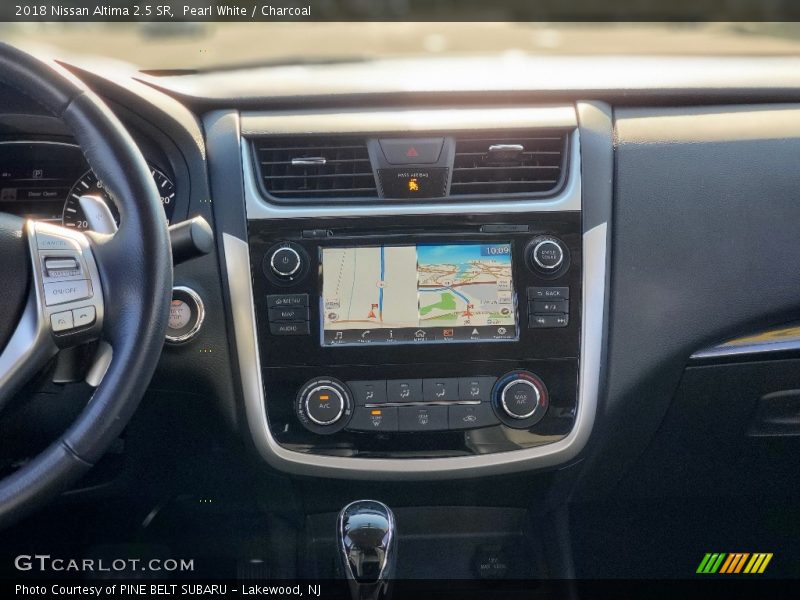 Pearl White / Charcoal 2018 Nissan Altima 2.5 SR