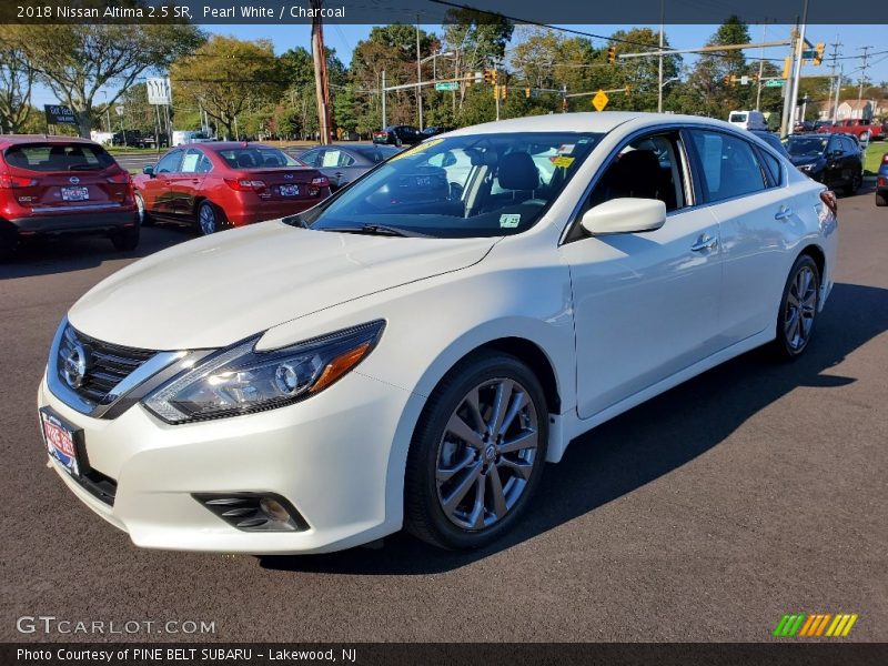 Pearl White / Charcoal 2018 Nissan Altima 2.5 SR