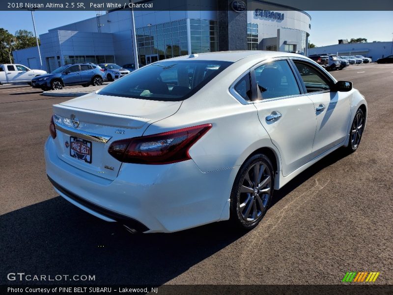 Pearl White / Charcoal 2018 Nissan Altima 2.5 SR