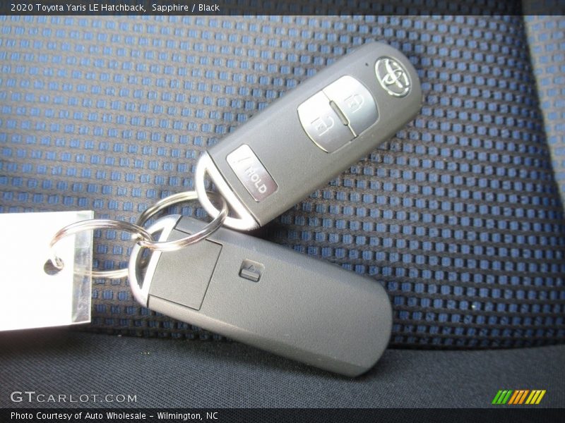 Sapphire / Black 2020 Toyota Yaris LE Hatchback