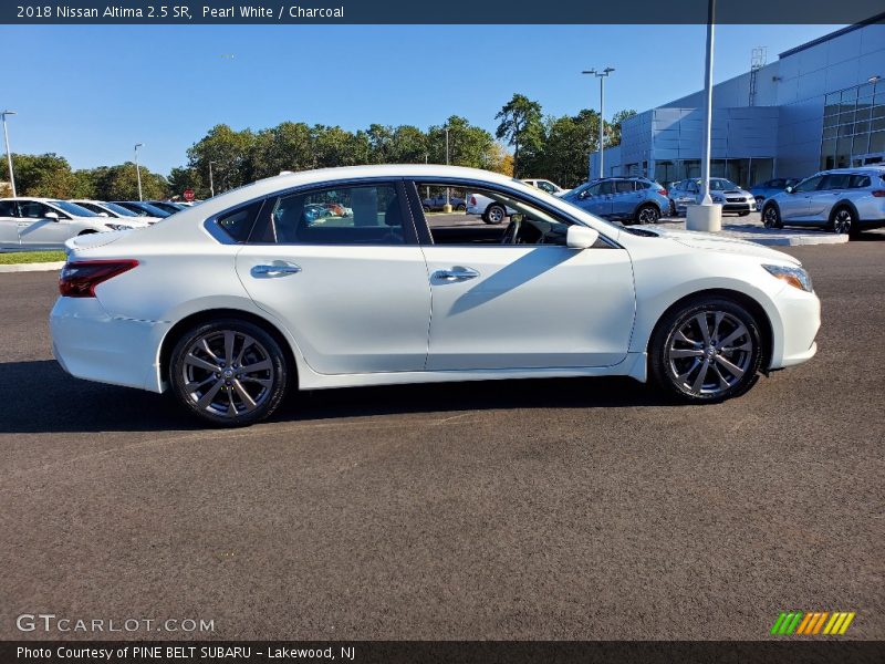 Pearl White / Charcoal 2018 Nissan Altima 2.5 SR