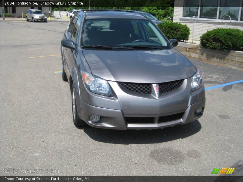 Shadow Gray / Graphite 2004 Pontiac Vibe