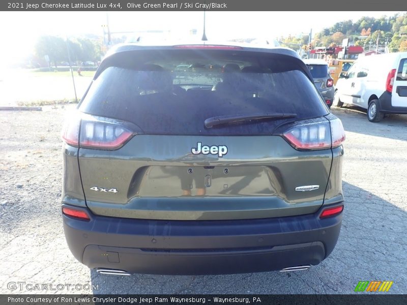 Olive Green Pearl / Ski Gray/Black 2021 Jeep Cherokee Latitude Lux 4x4