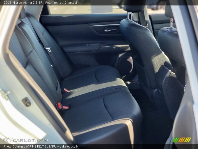Pearl White / Charcoal 2018 Nissan Altima 2.5 SR