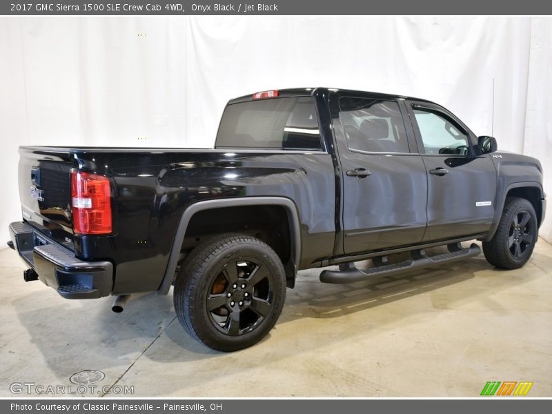 Onyx Black / Jet Black 2017 GMC Sierra 1500 SLE Crew Cab 4WD