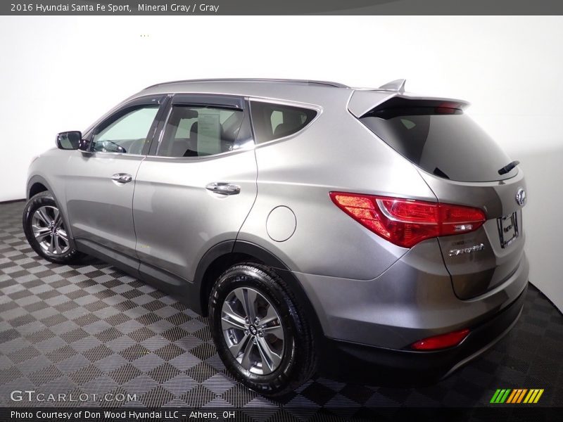 Mineral Gray / Gray 2016 Hyundai Santa Fe Sport