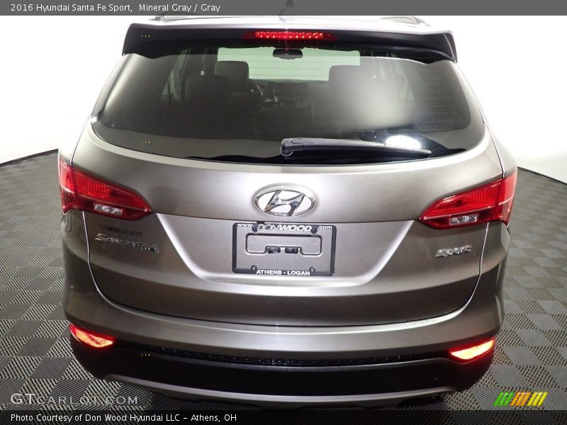 Mineral Gray / Gray 2016 Hyundai Santa Fe Sport
