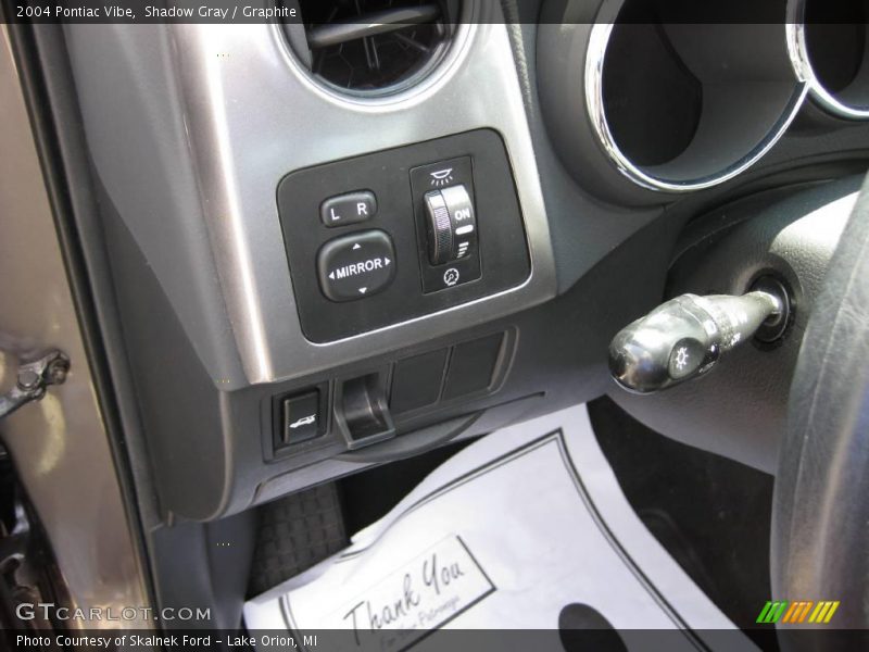 Shadow Gray / Graphite 2004 Pontiac Vibe