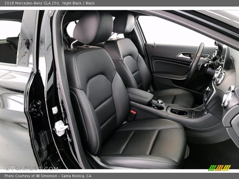 Night Black / Black 2018 Mercedes-Benz GLA 250