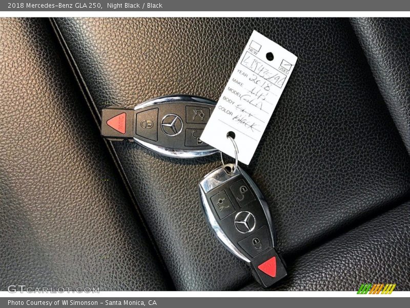Night Black / Black 2018 Mercedes-Benz GLA 250