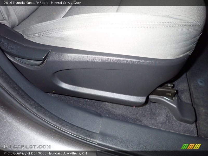 Mineral Gray / Gray 2016 Hyundai Santa Fe Sport