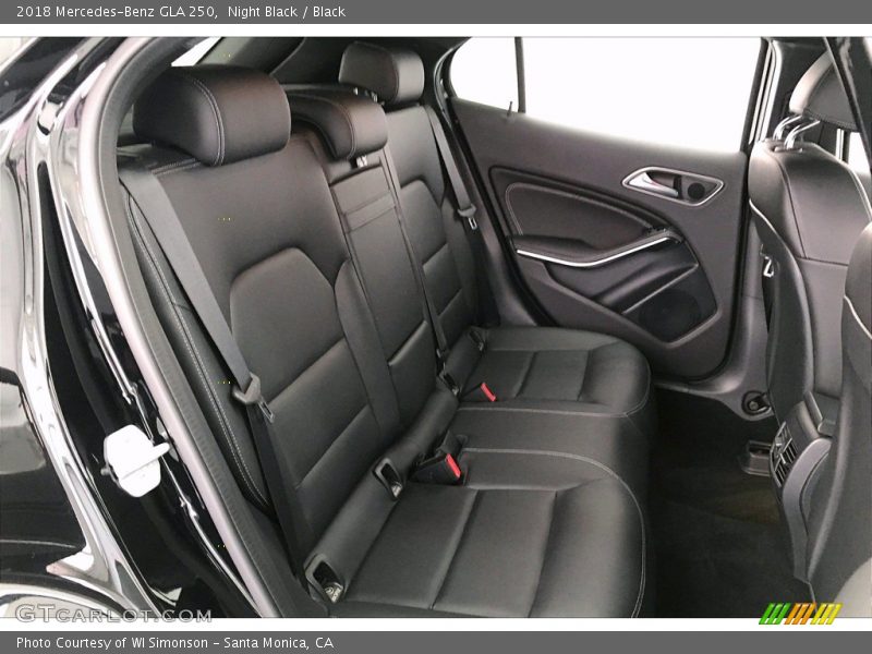 Night Black / Black 2018 Mercedes-Benz GLA 250