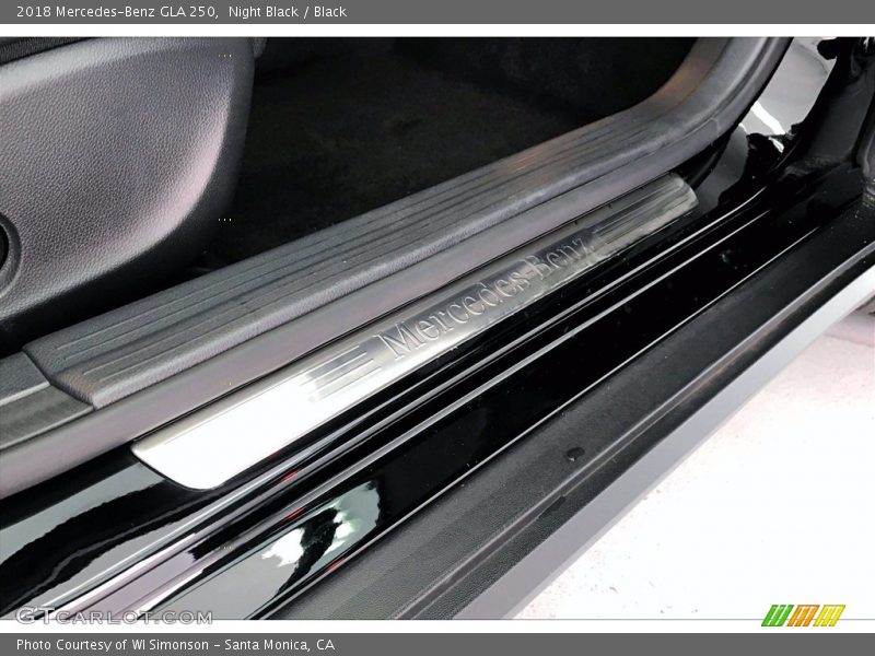 Night Black / Black 2018 Mercedes-Benz GLA 250